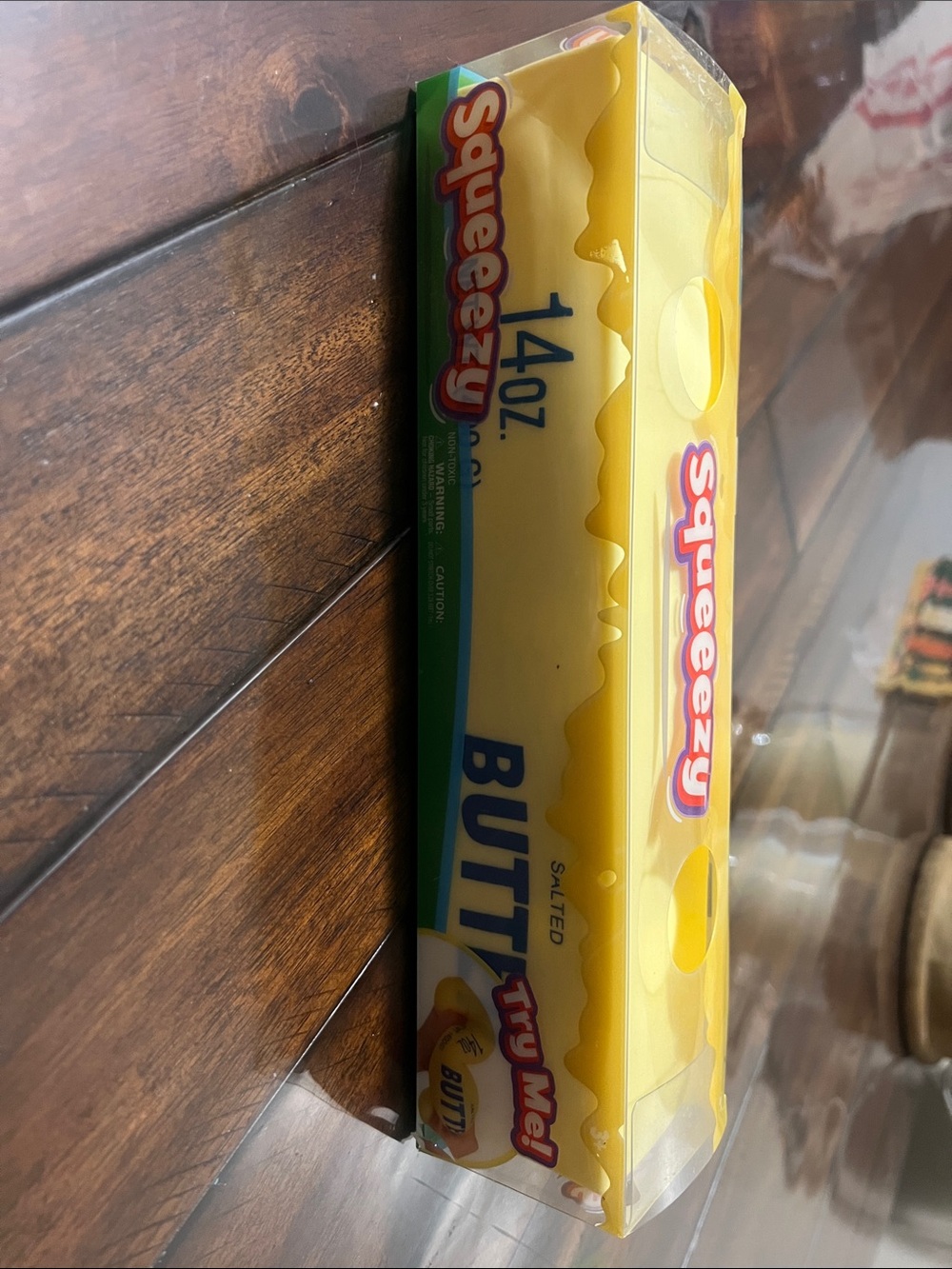 Squeeezy Brand Salted Butter 14 oz - Bright Yellow